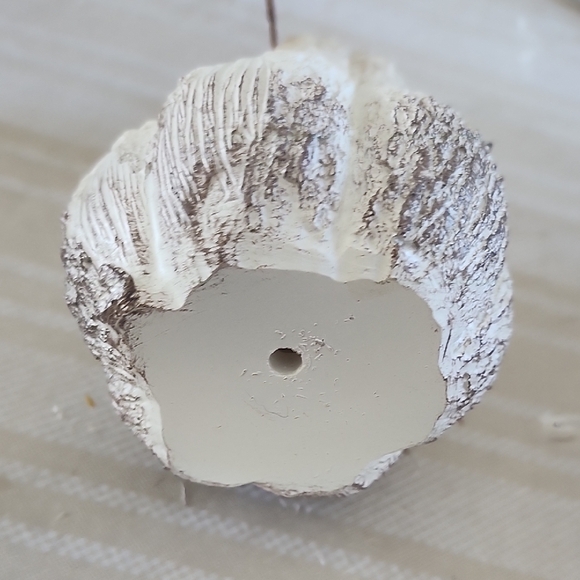 Vintage-Inspired Cream Pumpkin Accent - Picture 4 of 4